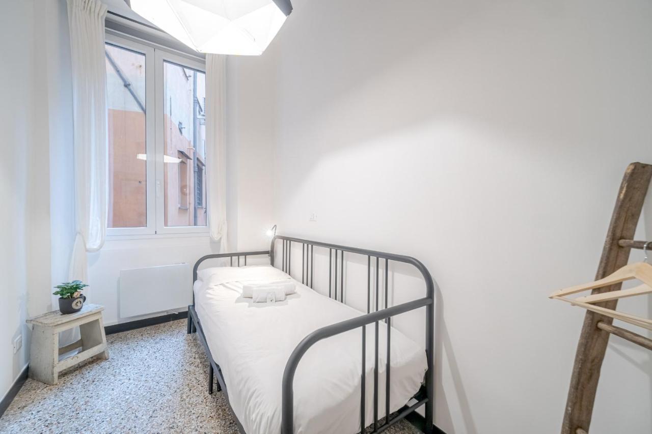 Central & Lovely Apartment In Genova - Netflix! Exterior photo